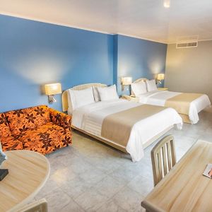 Triple Room Sea View